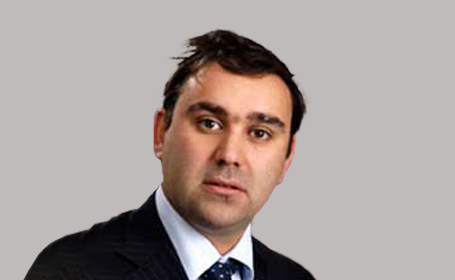 Portrait of Dr Sanjay Raj , Consultant Oncologist
