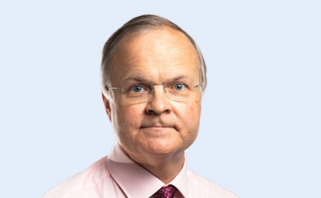 Portrait of Dr Wojtek Rakowicz , Consultant Neurologist