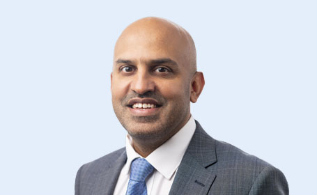 Portrait of Adnan Qureshi , Consultant General & Colorectal Surgeon