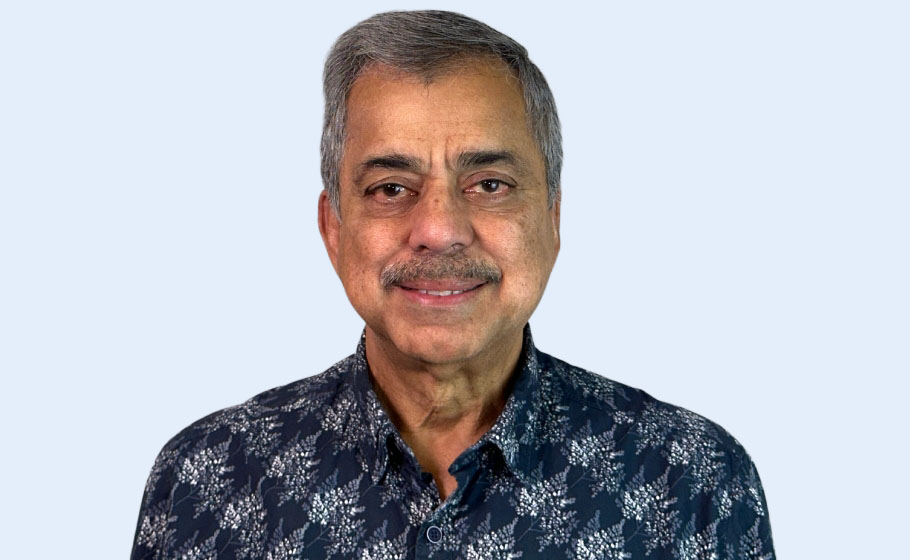 Portrait of Professor Abdul Sultan , Consultant Gynaecologist