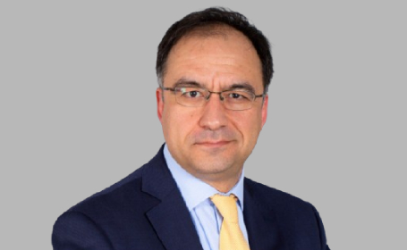 Portrait of Mr Efthymios Ypsilantis , Consultant Laparoscopic General and Colorectal Surgeon