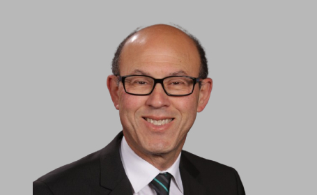 Portrait of Mr Muti Abulafi , Consultant Colorectal and General Surgeon