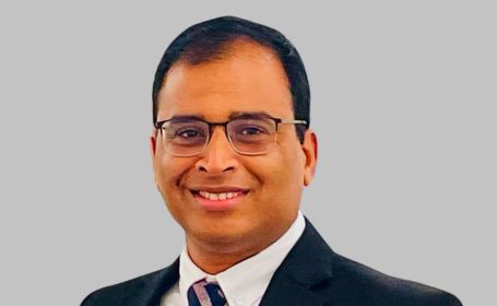 Portrait of Mr Vijay Wagh , Consultant Ophthalmic Surgeon