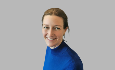 Portrait of Ms Claire Jane Zweifel , Consultant Plastic and Hand Surgeon