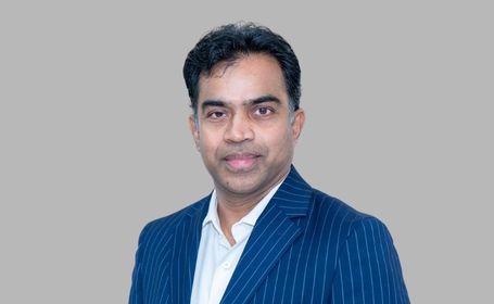 Portrait of Suresh Marpuri , Consultant Ophthalmic Surgeon