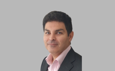 Portrait of Mr Behrad Elmiyeh , Consultant ENT & Nasal Plastic Surgeon