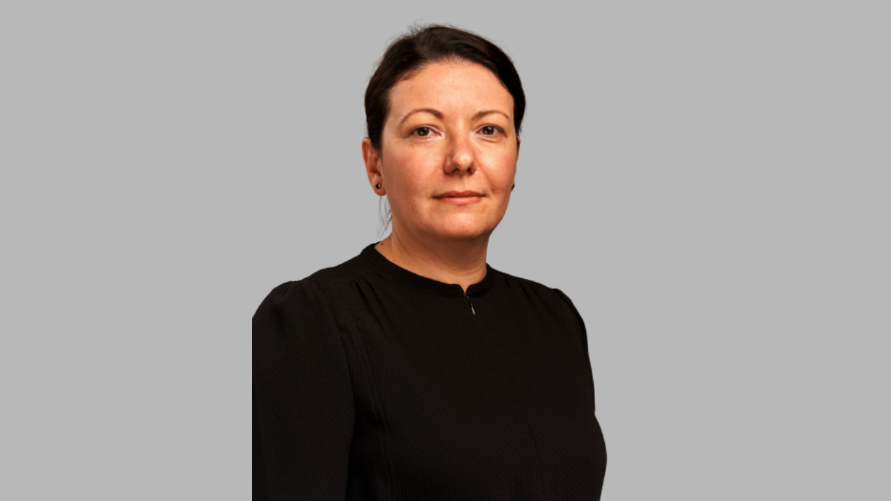Portrait of Dr Suzan Hatipoglu , Consultant Cardiologist