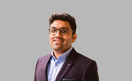 Portrait of Mr Mishank Jain , Consultant Ophthalmologist