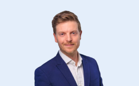 Portrait of Mr Alex Magnussen , Consultant Hand and Upper Limb Surgeon