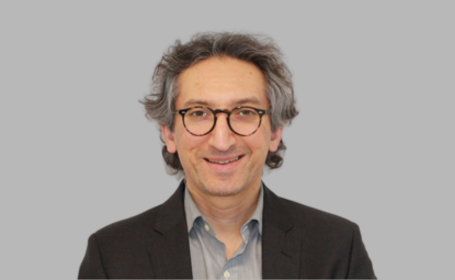 Portrait of Professor Usman Jaffer , Consultant Vascular and General Surgeon