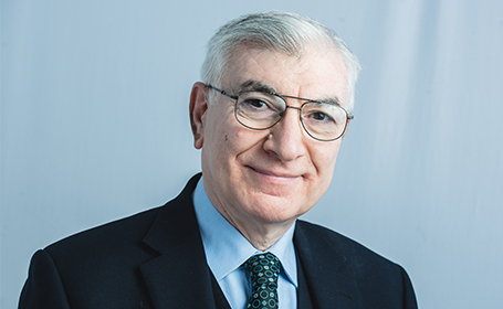 Portrait of Mr Thamir Yasen , Consultant Ophthalmologist