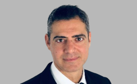 Portrait of Dr Andreas Kyriacou , Consultant Cardiologist and Electrophysiologist