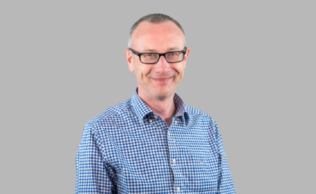 Portrait of Dr Christopher Barber , Consultant Respiratory Physician