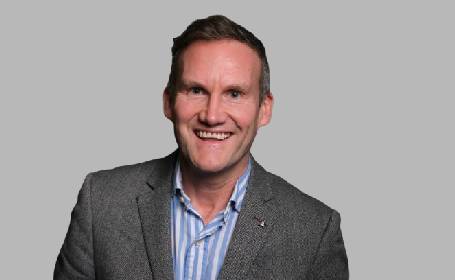 Portrait of Professor Matthew Winter , Consultant and Honorary Reader in Medical Oncology