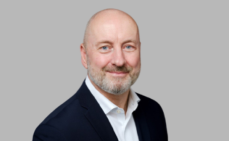 Portrait of Mr Andrew Baxter , Consultant Gynaecologist