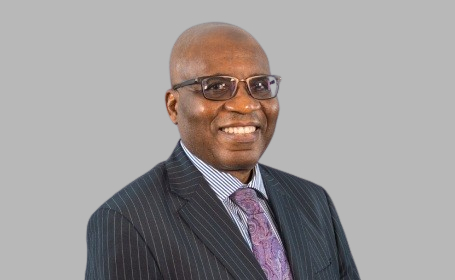Portrait of Mr Bolarinde Ola , Consultant Gynaecologist