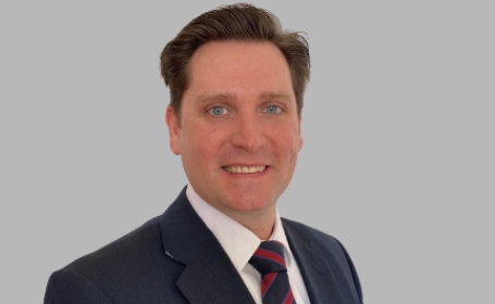 Portrait of Mr David Wood , Consultant Orthopaedic Surgeon