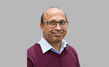 Portrait of Mr Fazal Ali , Consultant Orthopaedic Knee and Sports Surgeon