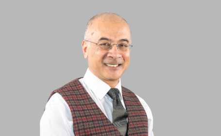 Portrait of Mr Indranil Chakrabarti , Consultant Hand & Wrist Surgeon