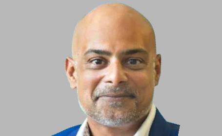 Portrait of Professor Maneesh Singh , Consultant Gynaecologist