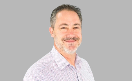 Portrait of Mr Mark Peterson , Consultant Laparoscopic and HPB (Liver, Pancreas and Biliary) Surgeon