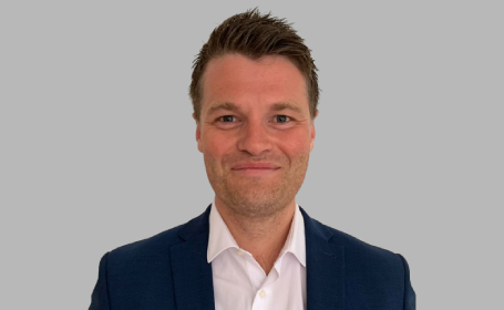 Portrait of Mr Matthew Hampton , Consultant Orthopaedic Knee Surgeon