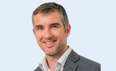 Portrait of Mr Matthew Morris , Consultant Orthopaedic Surgeon