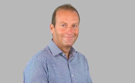Portrait of Mr Paul Sutton , Consultant Orthopaedic Surgeon