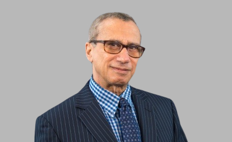 Portrait of Mr Remon Keriakos , Consultant Obstetrician & Gynaecologist