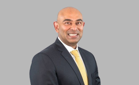 Portrait of Mr Sachin Salvi , Consultant Ophthalmologist