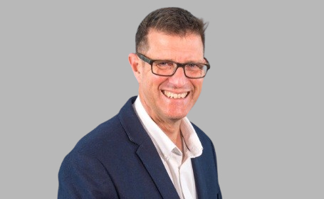 Portrait of Professor Stephen Radley , Consultant Gynaecologist and Specialist in Urogynaecology
