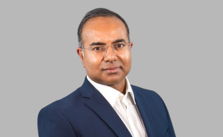 Portrait of Mr Yashin Ramkissoon , Consultant Ophthalmologist