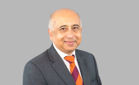 Portrait of Professor Alan Lobo , Consultant Physician & Gastroenterologist