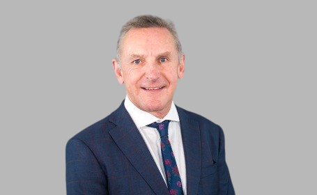 Portrait of Professor Mike Thomson , Consultant Paediatric Gastroenterologist & Interventional Endoscopist