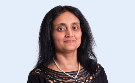 Portrait of Ami Shukla , Consultant Gynaecologist & Urogynaecologist