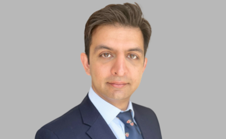 Portrait of Fahid Rasul , Consultant Neurosurgeon and Spinal Surgeon 