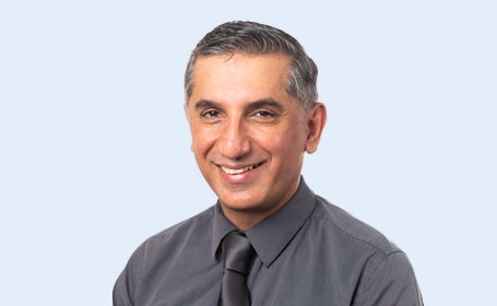 Portrait of Peter Kang , Consultant Laparoscopic Colorectal and General Surgeon