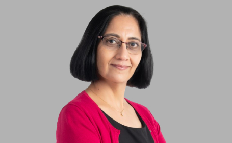 Portrait of Dr Vimmi Abbot , Consultant Paediatrician 