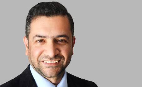Portrait of George Haroun , Consultant Obstetrician & Gynaecologist