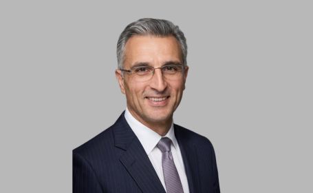 Portrait of Mr Frederik Schreuder , Consultant Plastic Surgeon​