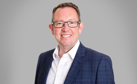 Portrait of Mr Mark Henwood , Consultant General Surgeon
