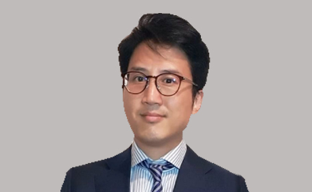 Portrait of Dr Alvin Lee , Consultant Dermatologist