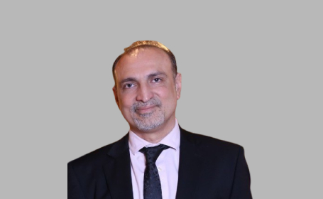 Portrait of Mr Ahmar Shah , Consultant Gynaecologist