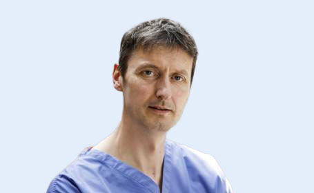 Portrait of Mr Serryth Colbert , Consultant Maxillofacial and Aesthetic Facial Cosmetic Surgeon