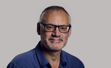 Portrait of Mr Nick Lagattolla , Consultant General, Vascular & Endocrine Surgeon