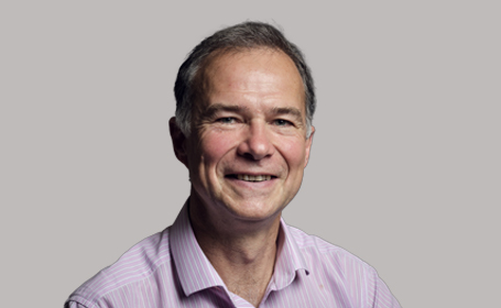 Portrait of Mr Tomasz Graja , Consultant Hernia, Breast, and General Surgeon