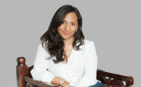 Portrait of Miss Aparna Viswanath , Consultant Orthopaedic Surgeon