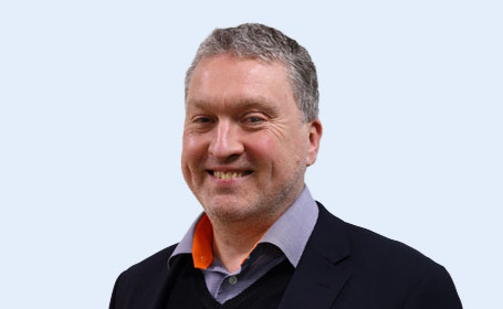 Portrait of Mr Andrew Port , Consultant Orthopaedic Surgeon
