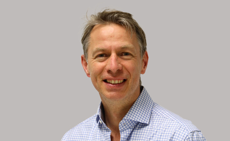Portrait of Mr Chris Dunkin , Consultant Plastic & Cosmetic Surgeon