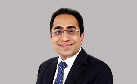 Portrait of Mr Raman Kalyan , Consultant Spinal Surgeon